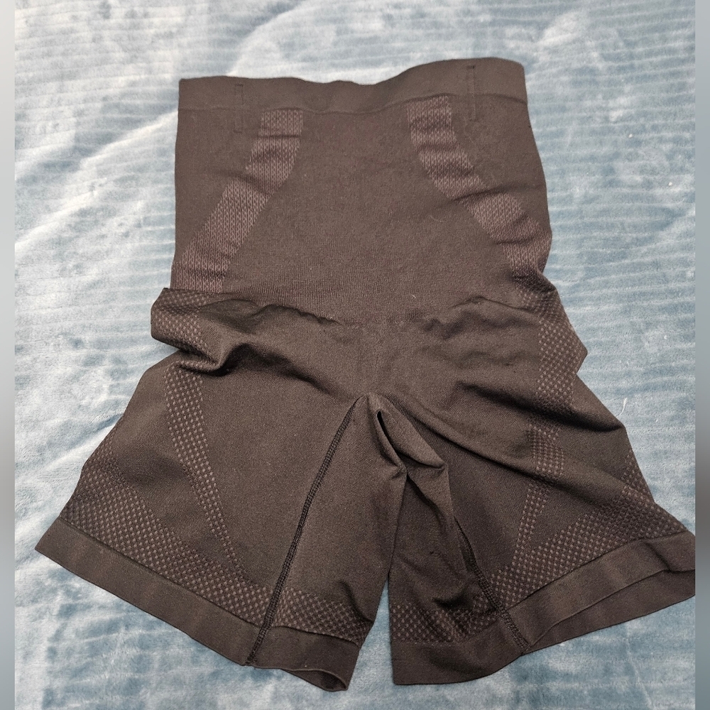 Shapermint Essentials Shaper Shorts!